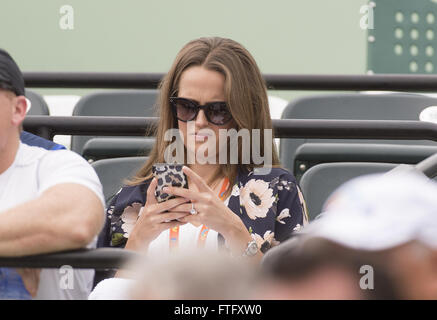 Key Biscayne, FL, USA. 28th Mar, 2016. Key Biscayne, FL - MARCH 28: /Kim Murray is on hand cheering her husband Andy Murray (GBR) on at the 2016 Miami Open at the Crandon Tennis Center in Key Biscayne Florida. Credit: Andrew Patron/Zuma Wire Credit:  Andrew Patron/ZUMA Wire/Alamy Live News Stock Photo