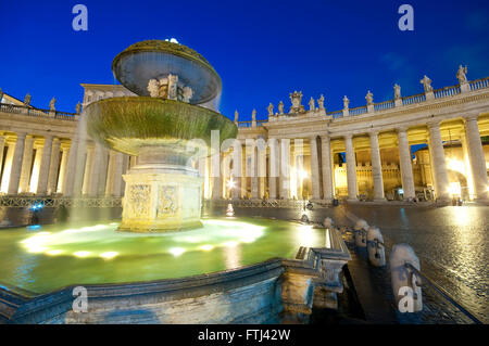 Italy, Lazio, Rome,Vatican, Piazza San Pietro Square, St.Peter's Square, Fountain
