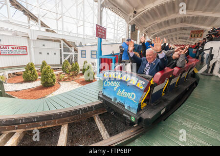 Politicians and invited guests on the first run on opening day of the Cyclone roller coaster in Coney Island in New York on Saturday, March 26, 2016. The opening of the world-famous iconic wooden roller coaster heralds the arrival of the summer season.  (© Richard B. Levine) Stock Photo