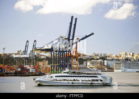 Cranes at the Port of Salvador with cruise ships Stock Photo