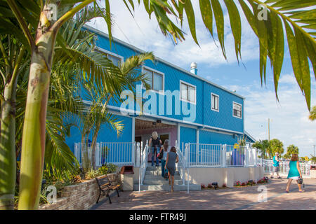 Fishermen's Village offers waterfront restaurants, boutiques, a resort & marina on Charlotte Harbor in Punta Gorda Florida Stock Photo