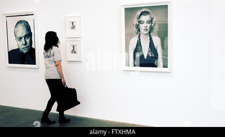 Art gallery visitor at Gagosian gallery London UK Stock Photo