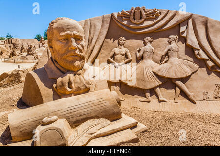 Portugal, Algarve, Faro district, Pera, Tschaikovsky sculpture at the FIESA International Sand Festival Stock Photo