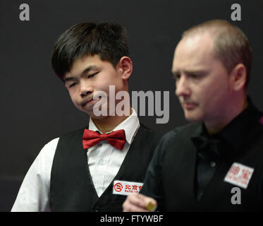 Chinese Snooker Player Yuan Sijun During A Game At The 2026 World Beijing China 30th Mar 2016 Chinese Snooker Player Yuan Sijun Reacts Ftywbf 