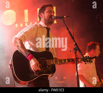 Barcelona, Spain. 30 March 2016. English folk singer Frank Turner performs live in the Bikini concert hall singing songs of his new album “Positive songs for negative people” Credit:  Victor Puig/Alamy Live News Stock Photo