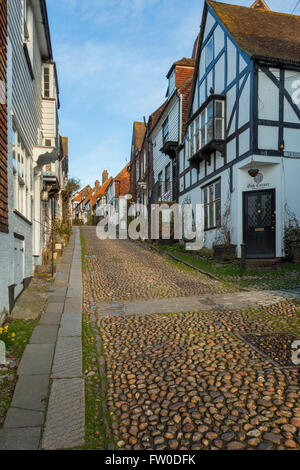 Spring afternoon on Mermaid Street in Rye, East Sussex, England Stock ...