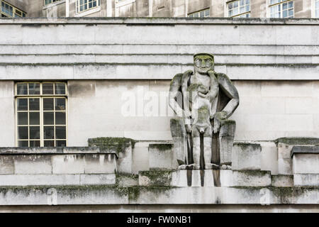 Jacob Epstein's 1928 Day on the London Transport HQ at 55 Broadway, London.  Portland stone. Stock Photo