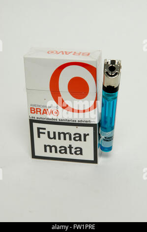 bravo cigarettes made in which country Bravo american blend tobacco cigarettes hi-res stock photography and images