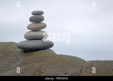 Rock On, Rock ON! : Hawai'i Rock Stacking and Balancing