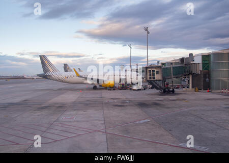 Jetway waiting for a plane to arrive on airport Stock Photo
