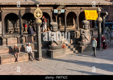 Bhaktapur, Nepal.  Dattatreya Temple, 15th. Century.  Wrestler-guardians Jayamel and Phattu flank the Stairs leading to temple. Stock Photo