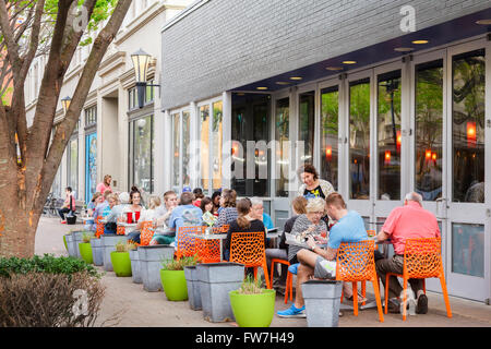 Dining alfresco on Fourth Street, Winston-Salem, North Carolina, USA. Stock Photo