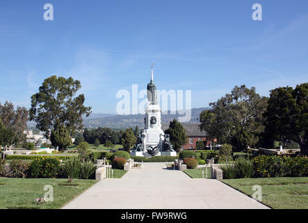 Celebrity final resting places - Forest Lawn Memorial Park Hollywood Hills: The Washington Statue.  Featuring: General view Where: Los Angeles, California, United States When: 01 Mar 2016 Stock Photo