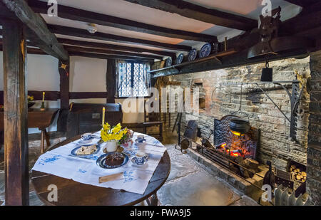 Kitchen in Anne Hathaway's Cottage, part of the original house dating to time of Shakespeare, Stratford-upon-Avon, England, UK Stock Photo