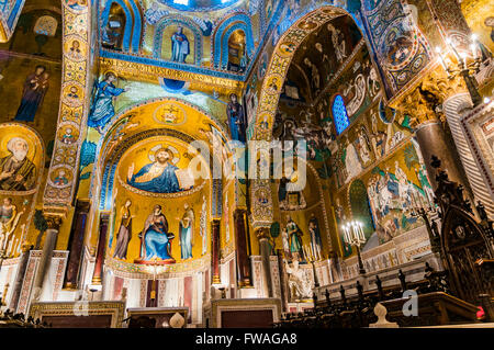 The Palatine Chapel, is the royal chapel of the Norman kings of Sicily situated on the ground floor at the center of the Palazzo Stock Photo