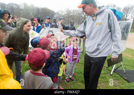 New York, USA. 2nd April, 2016. Mayor Bill de Blasio attends opening day ceremony for the start of the baseball and softball season and the reopening of Long Meadow Ball Field in Prospect Park. Credit:  Louise Wateridge/ZUMA Wire/Alamy Live News Stock Photo