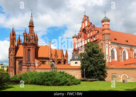 St. Anne's Church and the Church of St. Francis from Assisi (Historical complex of Bernardines), Vilnius, Lithuania Stock Photo