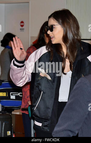 Tokyo, Japan. 1st Apr, 2016. Hailee Steinfeld is seen upon arrival at Haneda Airport on April 1, 2016 in Tokyo, Japan. © dpa/Alamy Live News Stock Photo