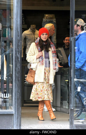 New York City. 2nd Apr, 2016. Keira Knightley seen on set of 'Collateral Beauty' on April 2, 2016 in New York City. © dpa/Alamy Live News Stock Photo