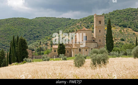 Abbazia di Sant' Antimo in Southern Tuscany, Italy Stock Photo