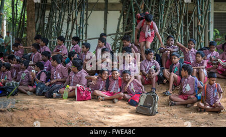 Schoolchildren at Auroville, an experimental township in Viluppuram district in the state of Tamil Nadu Stock Photo