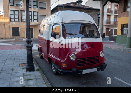 OLD RENAULT STAFETTE CARAVAN Stock Photo