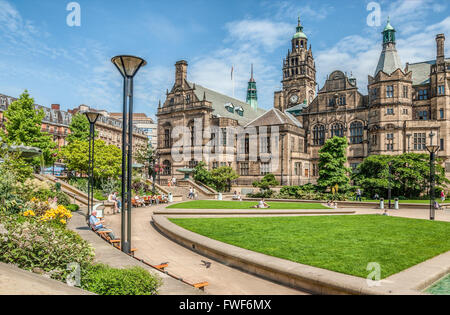 Park in front of Sheffield Town Hall, South Yorkshire, England, UK Stock Photo