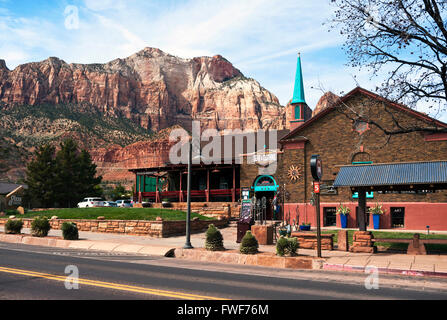 The town of Springdale the gateway town to Zion National Park Stock Photo