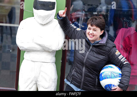 Knockhill, Scotland, UK. 5th April, 2016. Scottish Conservative leader Ruth Davidson poses for photographs at Knockhill Racing Circuit in Fife, as she seeks to highlight concerns over the state of roads in Scotland during the Scottish Parliament election campaign, Credit:  Ken Jack / Alamy Live News Stock Photo