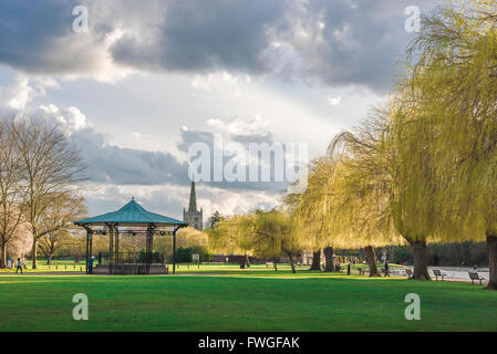 Stratford Upon Avon park, view of the willow-lined Recreation Ground park beside the River Avon in the centre of Stratford Upon Avon, England, UK Stock Photo