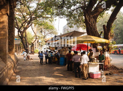 Chai stall, Mumbai (Bombay), India, South Asia Stock Photo