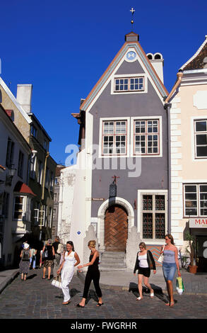 Tourists at town hall square Raekoja Plats, Tallinn, Estonia, Europe Stock Photo