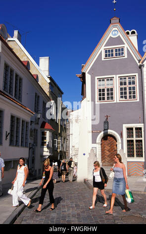 Tourists at town hall square Raekoja Plats, Tallinn, Estonia, Europe Stock Photo