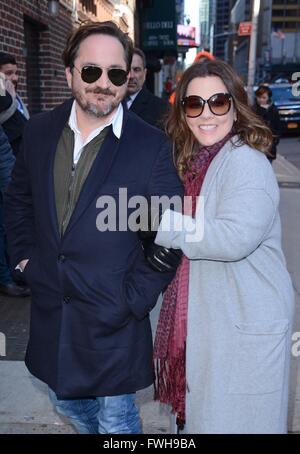 New York, NY, USA. 5th Apr, 2016. Ben Falcone, Melissa McCarthy out and about for Celebrity Candids - TUE, New York, NY April 5, 2016. Credit:  Derek Storm/Everett Collection/Alamy Live News Stock Photo