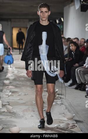 COTTWEILER runway at London Collections Men SS17, LCM SS17. 11/06/2016 | usage worldwide Stock Photo