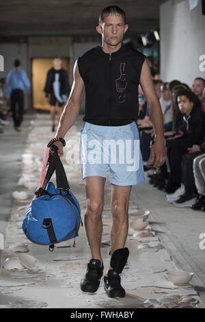 COTTWEILER runway at London Collections Men SS17, LCM SS17. 11/06/2016 | usage worldwide Stock Photo