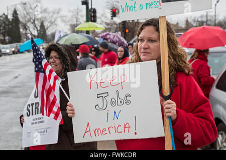 Chicago, Illinois - Striking Chicago teachers joined bakery workers protesting Nabisco's moving 600 jobs to Mexico. Stock Photo