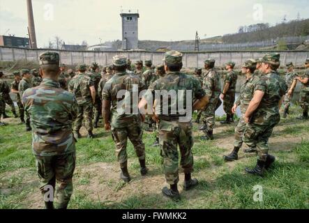 October 1985 - US soldiers in visit to the Inner Border between Federal ...