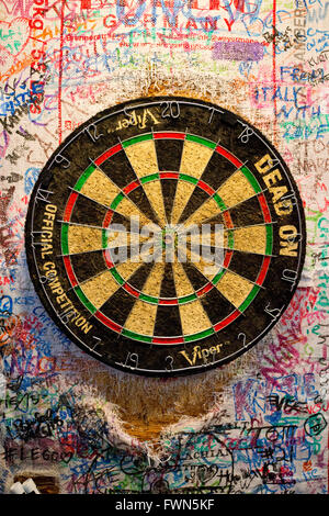 Fullstream Brewery & Tavern, Durham, North Carolina NC USA. Southern craft beer and food.  An old very used dart board Stock Photo