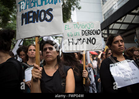 Buenos Aires, Argentina. 6th Apr, 2016. Workers of Argentina's Ministry of Labor take part in a protest in front of the Ministry of Labor in Buenos Aires, Argentina, April 6, 2016. The workers demanded the immediate reinstatement of the 280 fired employees of the sector. Credit:  Martin Zabala/Xinhua/Alamy Live News Stock Photo