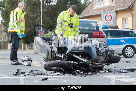 Hanover, Germany. 07th Apr, 2016. A car repair shop affiliated with ...