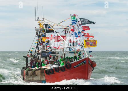 PL39 Venture Again taking part in the Maryport Trawler Race 2014, Maryport, Cumbria Stock Photo