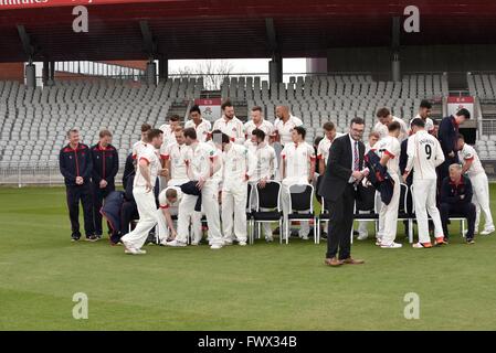 Manchester  UK  8th April 2016  Lancashire County Cricket Club holds  its annual pre-season Media Day, when team and individual photographs and interviews are available. Press officer, Paul Holliday arranges a team shot between the showers. Credit:  John Fryer/Alamy Live News Stock Photo