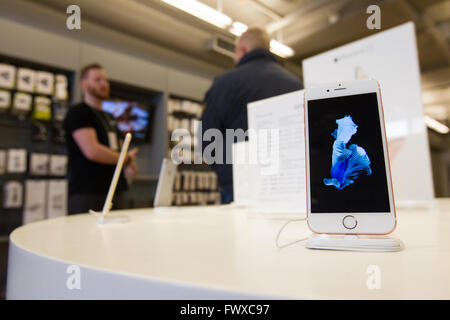 iPhone and iPads at the Jump+ Apple store in Kingston, Ont.,  on Wednesday Jan. 27, 2016. Stock Photo