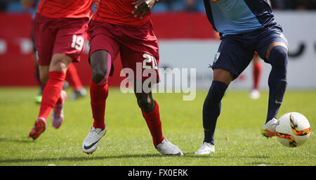 Bochum, Germany, 9th April, 2014. Football, 2nd Bundesliga, Bochum, Germany, 09.04.2016, Vfl Bochum vs FSV Frankfurt: football action.  Credit:  Juergen Schwarz/Alamy Live News Stock Photo