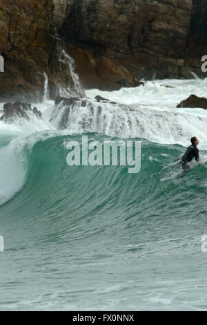 Looking into a perfect tubing wave at  Praia da Ingrina, Algarve, Portugal Stock Photo