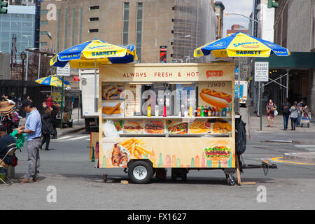 Hot Dog Stall Street Vendor, Manhattan, New York City, United States Of 