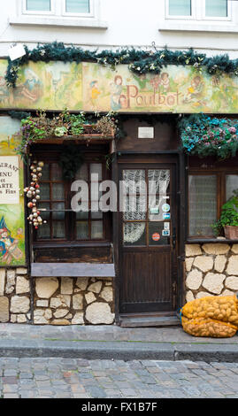 Le Poulbot Montmartre in Paris Stock Photo