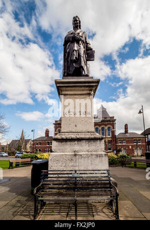 Statue of Sir Isaac Newton, St Peter's hill, Grantham, Lincolnshire, UK. Stock Photo