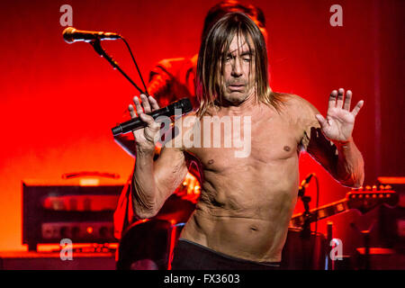 Detroit, Michigan, USA. 7th Apr, 2016. IGGY POP performing on his Post Pop Depression Tour at The Fox Theatre in Detroit, MI on April 7th 2016 © Marc Nader/ZUMA Wire/Alamy Live News Stock Photo